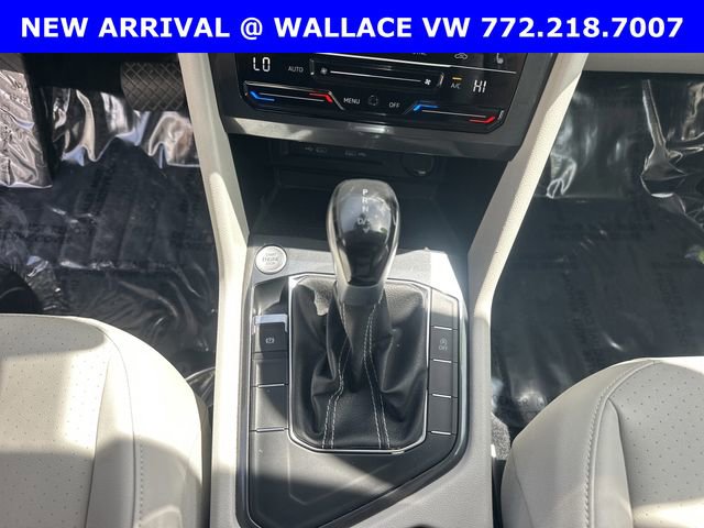Certified 2022 Volkswagen Tiguan SE image 21