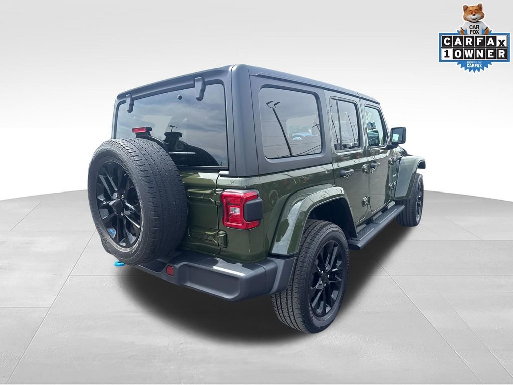 Used 2023 Jeep Wrangler Unlimited Sahara w/ Cold Weather Group AWD/4WD image 3