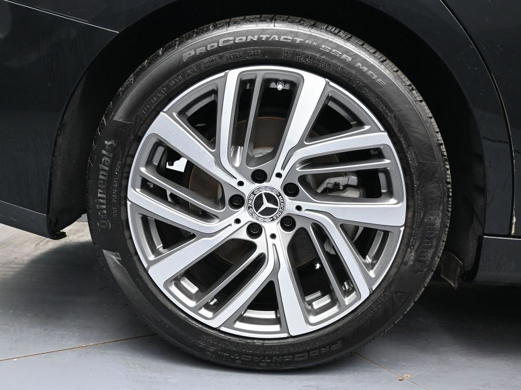 Used 2024 Mercedes-Benz E 350 4MATIC Sedan image 16