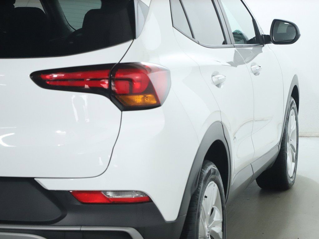 Used 2025 Buick Encore GX Preferred image 45