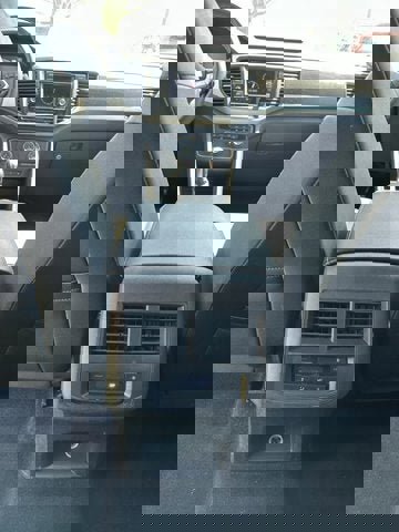 Used 2022 Volkswagen Atlas SE image 12