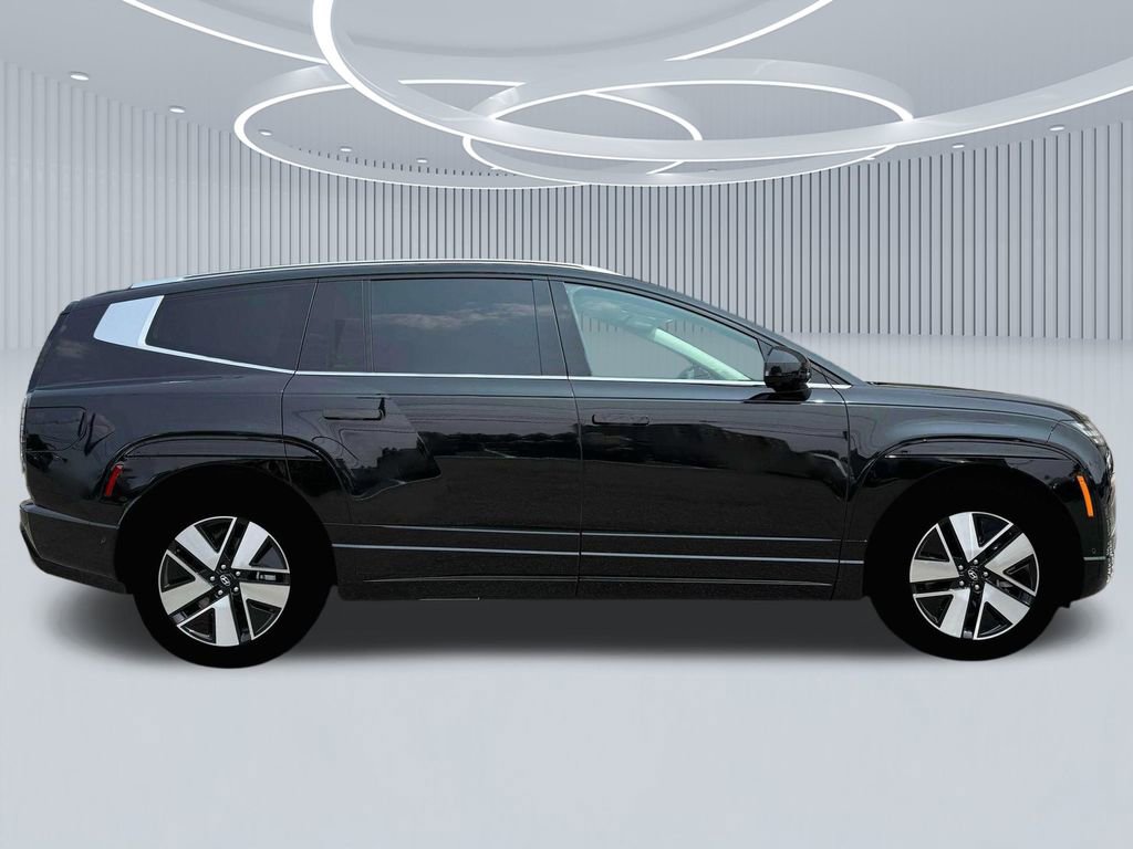 New 2026 Hyundai Ioniq 9 SEL image 9