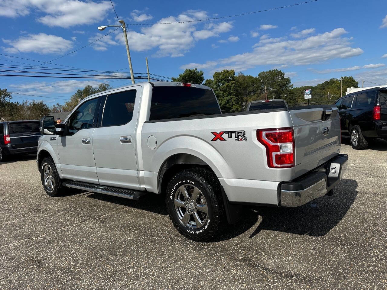 Used 2018 Ford F150 XLT w/ XTR Package image 21