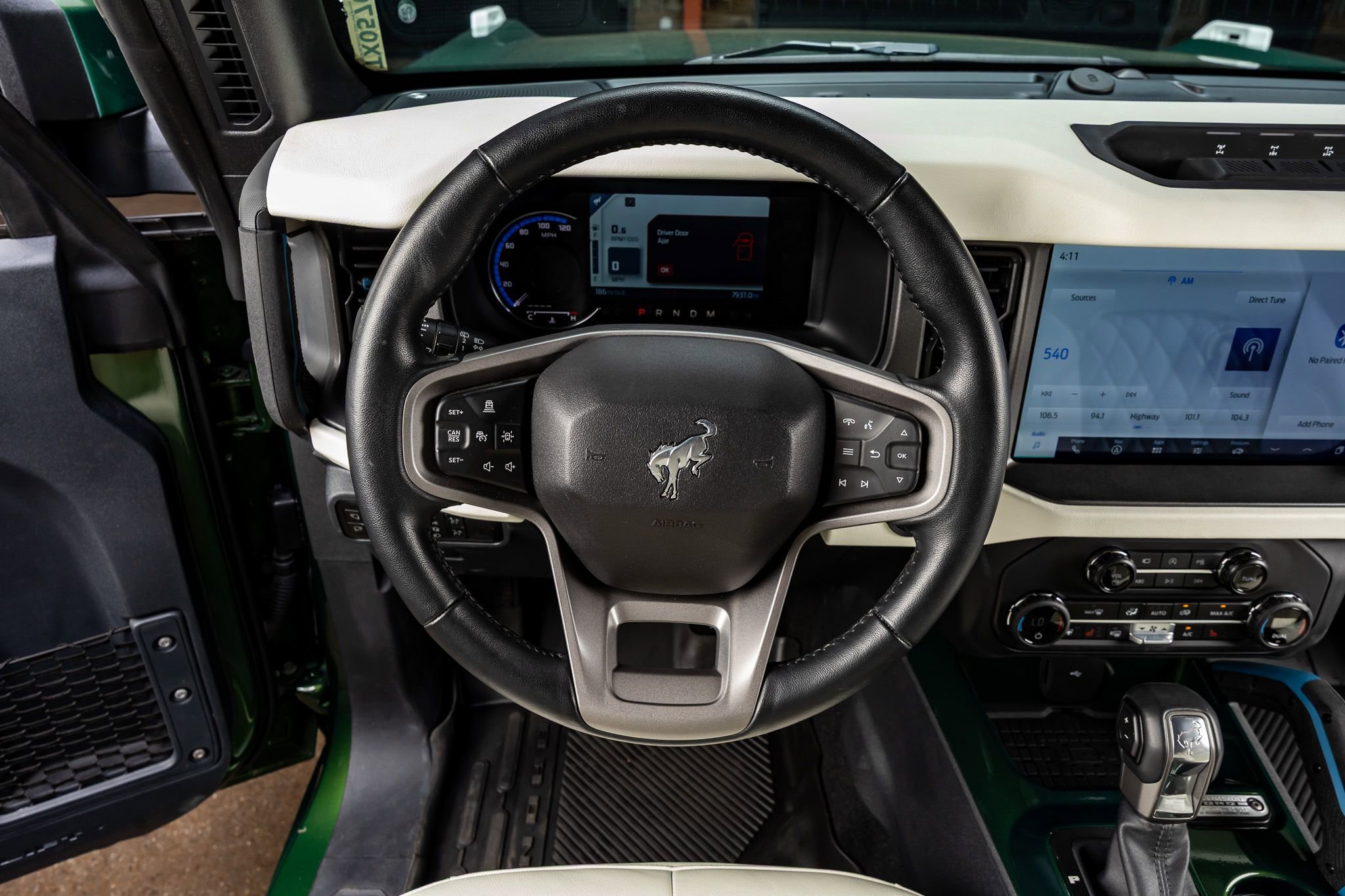 Used 2024 Ford Bronco Wildtrak image 18