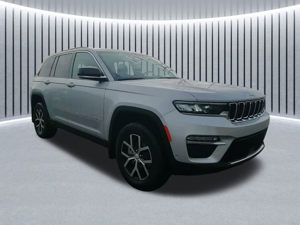 New 2025 Jeep Grand Cherokee Limited w/ Luxury Tech Group II