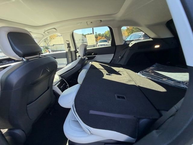 New 2026 Lincoln Nautilus Reserve w/ Jet Appearance Package image 12