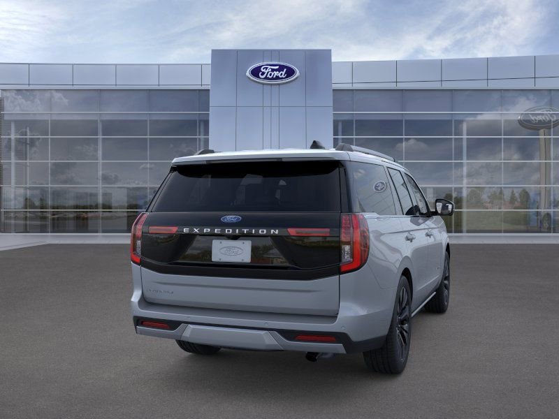 New 2026 Ford Expedition Platinum w/ Driver's Package AWD/4WD image 8