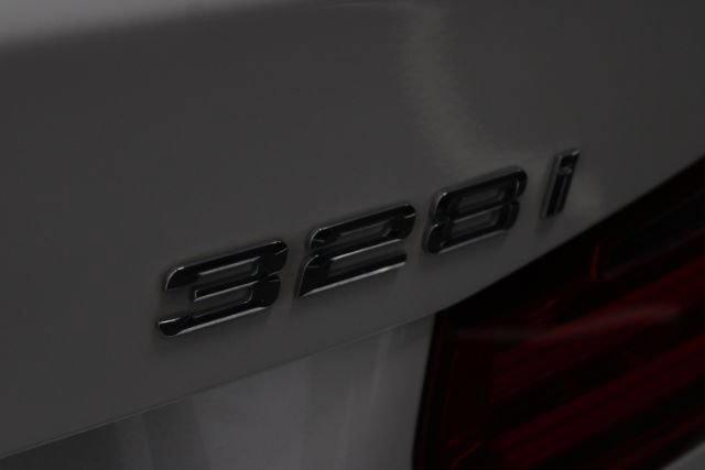 Used 2014 BMW 328i Sedan RWD image 7