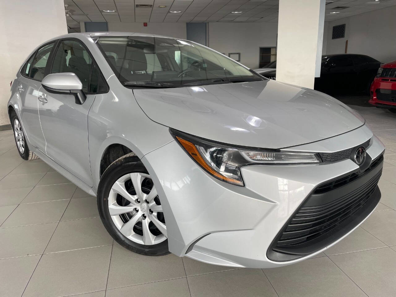 Used 2024 Toyota Corolla LE image 1