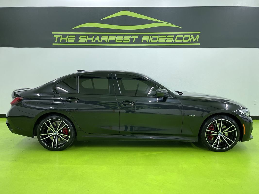 Used 2022 BMW 330e xDrive w/ M Sport Package image 10