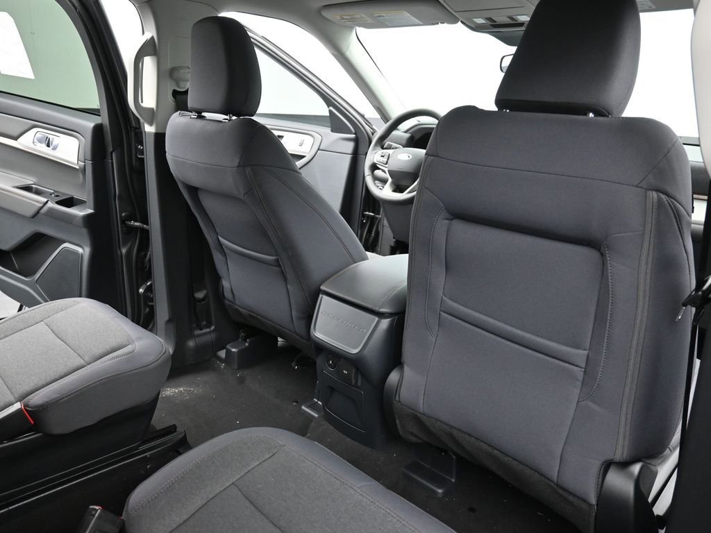 New 2026 Ford Explorer Active image 12