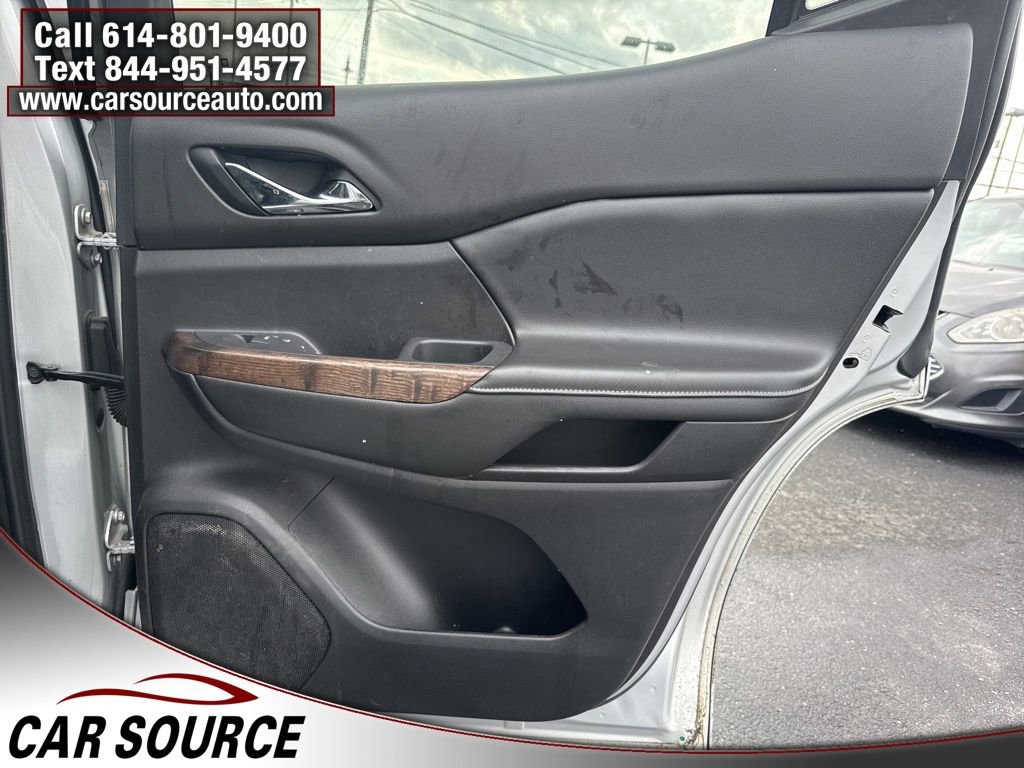 Used 2020 GMC Acadia Denali w/ Trailering Package image 30