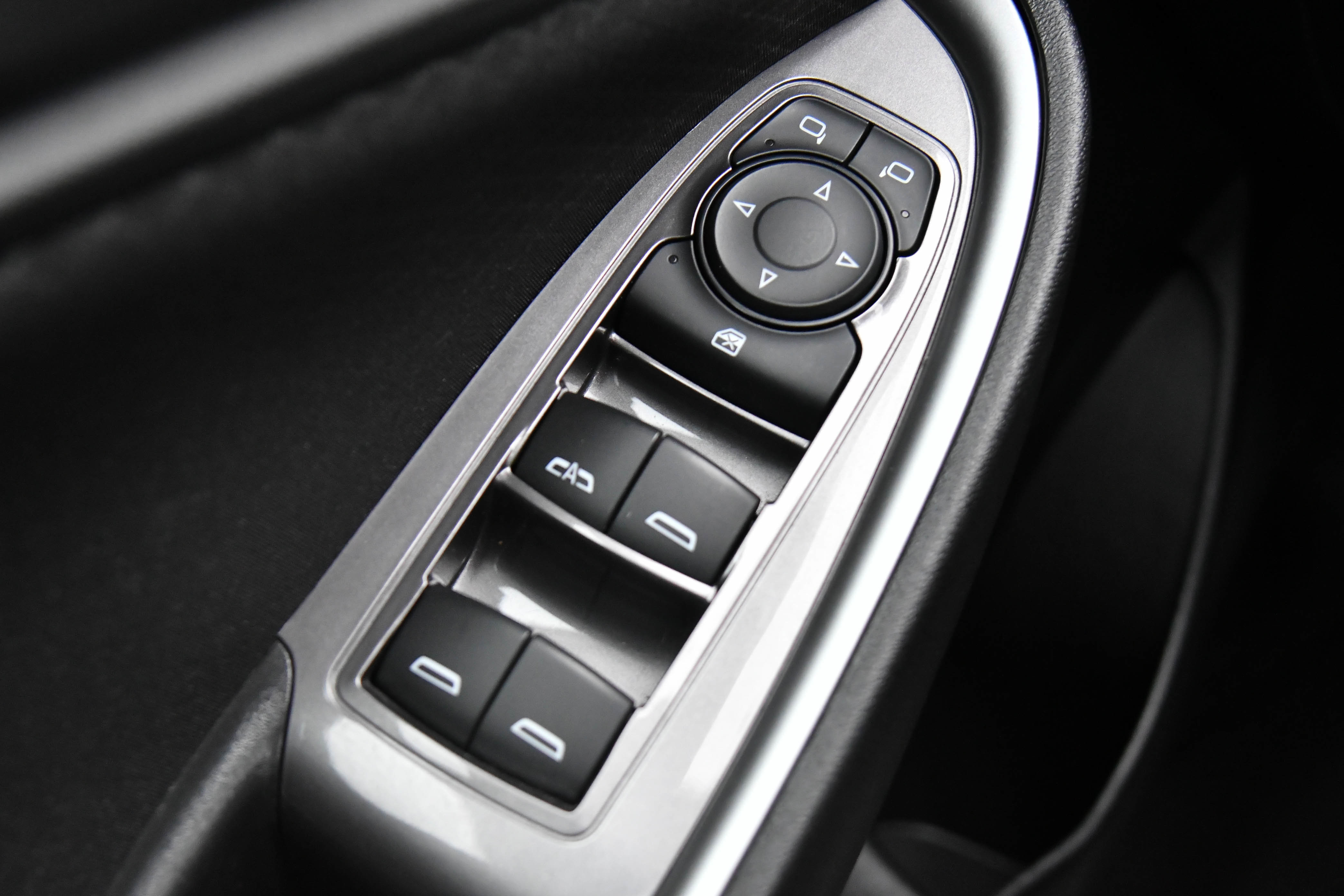 Used 2023 Chevrolet Malibu LT image 30