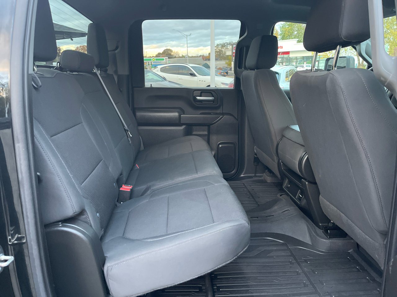 Used 2022 GMC Sierra 3500 Pro w/ Convenience Package image 27