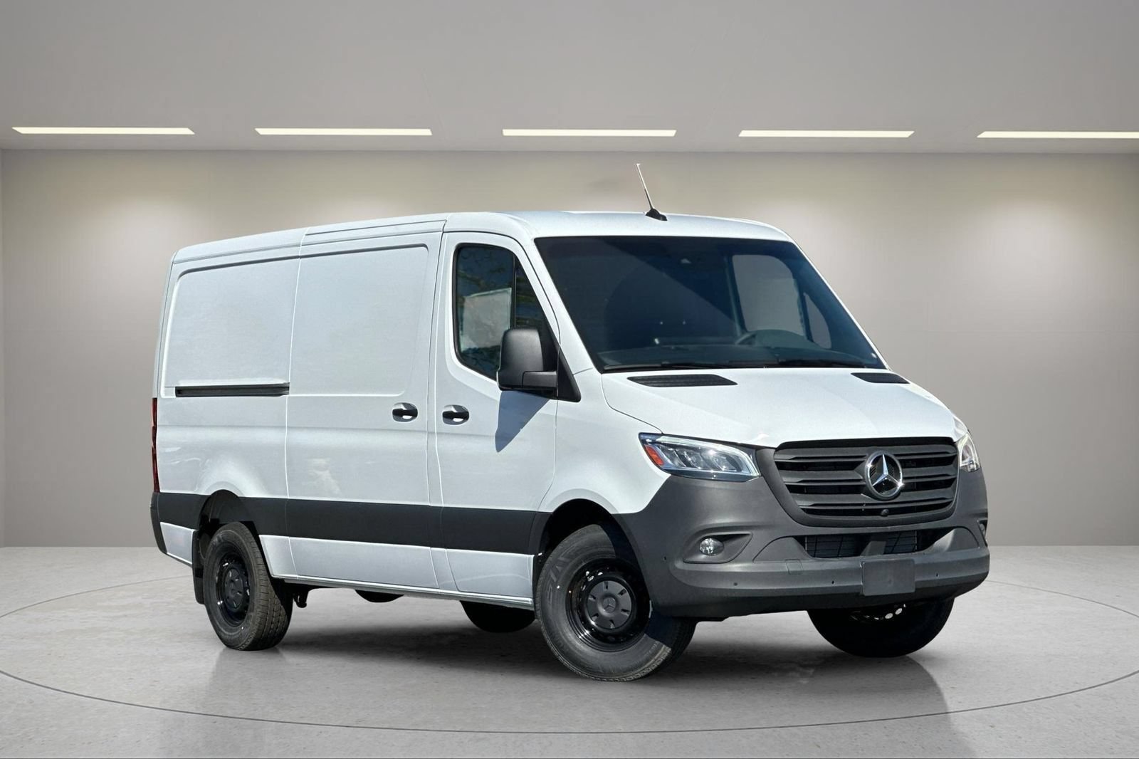 New 2024 Mercedes-Benz Sprinter 2500 image 4
