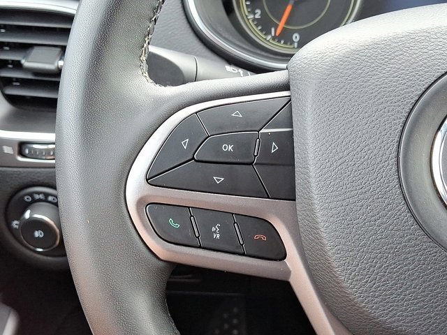 Certified 2022 Jeep Cherokee Latitude Lux image 26