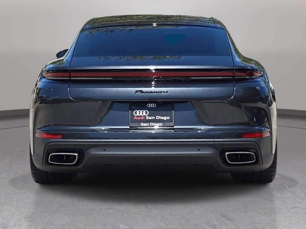 Used 2025 Porsche Panamera RWD image 7
