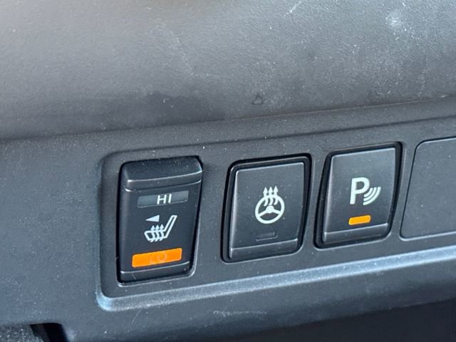 Used 2024 Nissan Frontier SL w/ Technology Package image 21