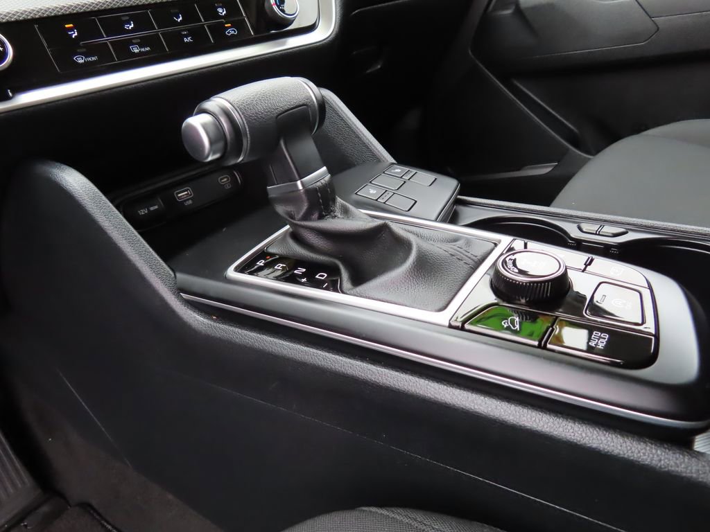 Certified 2025 Kia Sportage LX image 16