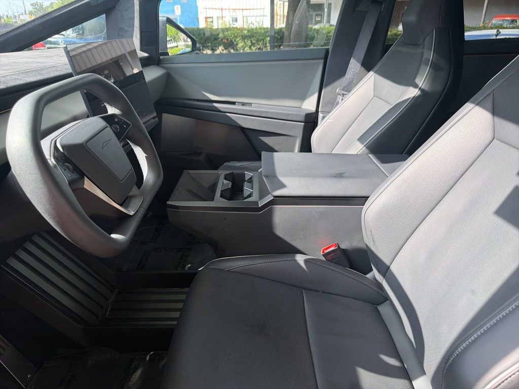 Used 2024 Tesla Cybertruck Cyberbeast image 11