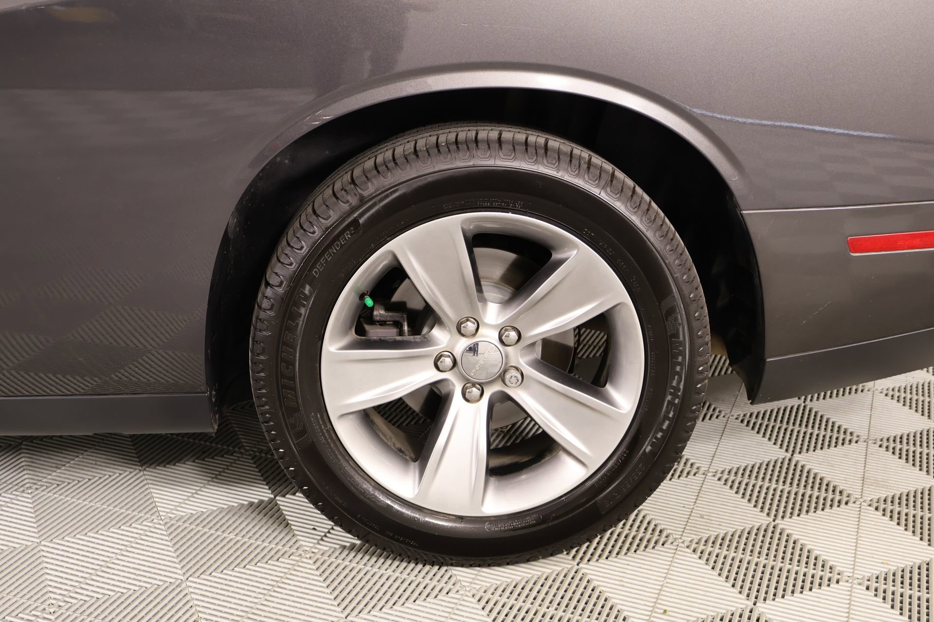 Used 2020 Dodge Challenger SXT RWD image 16