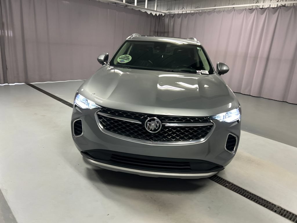 Used 2023 Buick Envision Avenir AWD/4WD image 2