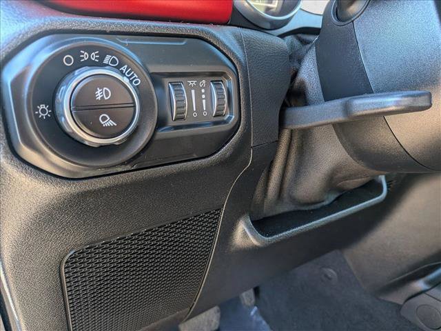 Used 2020 Jeep Gladiator Rubicon w/ Trailer Tow Package image 16