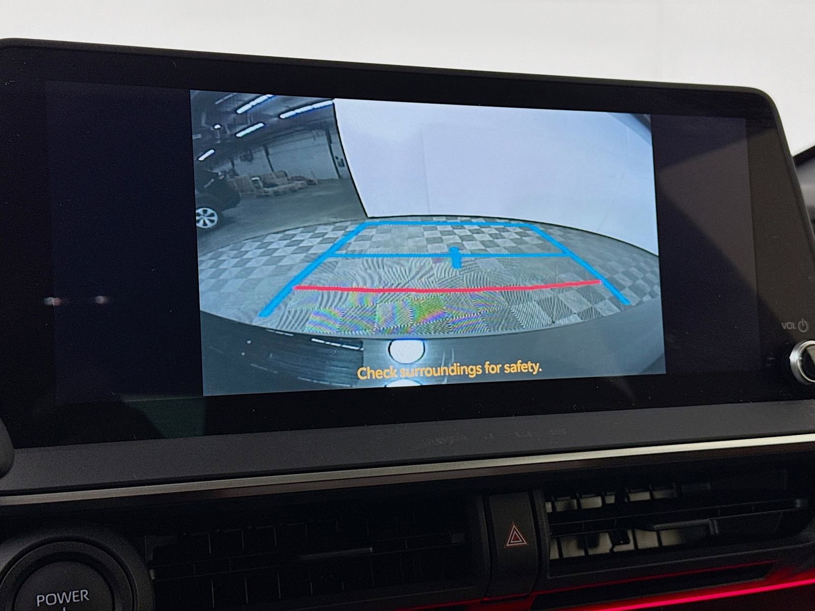 Used 2024 Toyota Prius Prime FWD image 13