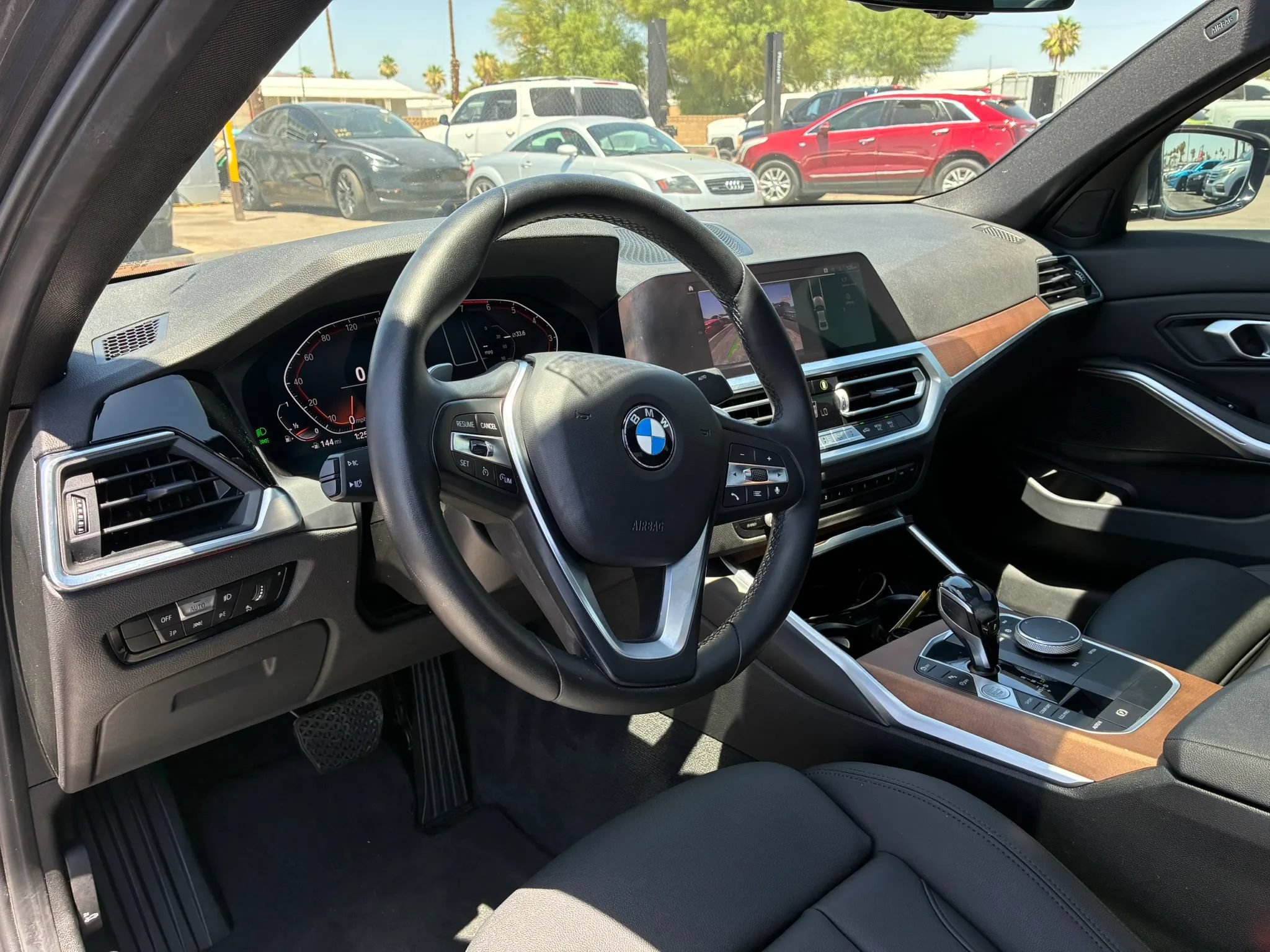 Used 2021 BMW 330i Sedan w/ Convenience Package RWD image 15