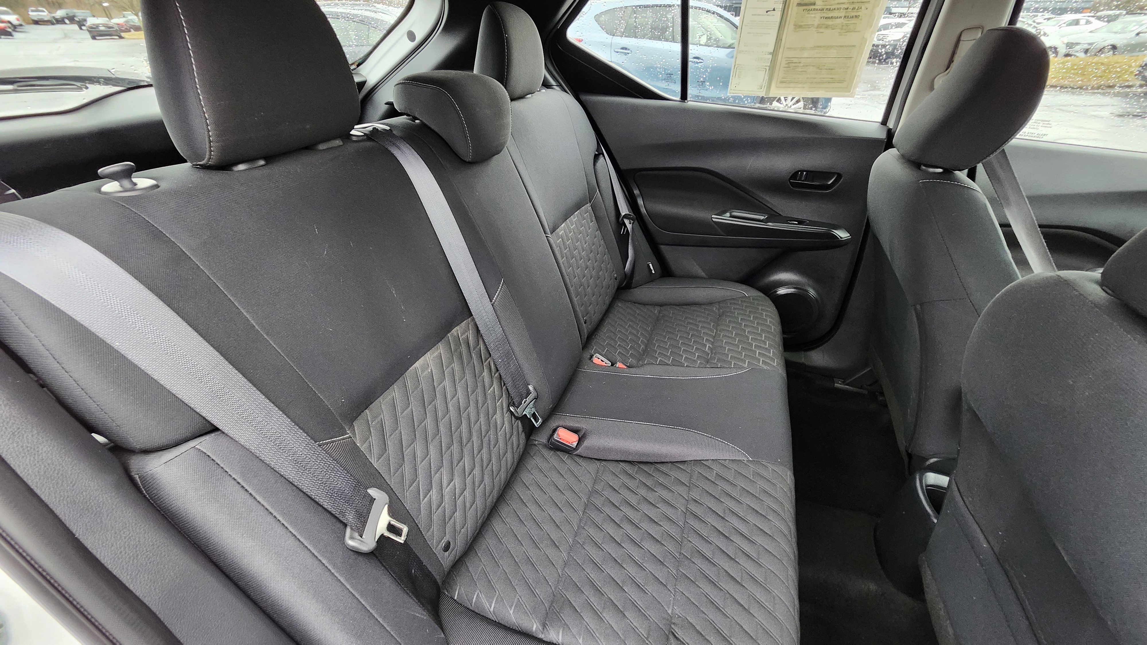 Used 2022 Nissan Kicks S image 19