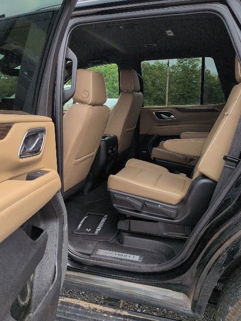 Used 2023 Chevrolet Tahoe Premier AWD/4WD image 6