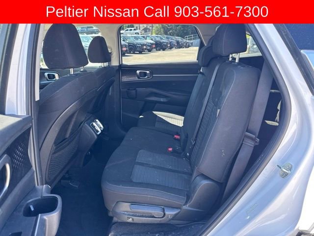 Used 2025 Kia Sorento LX FWD image 20