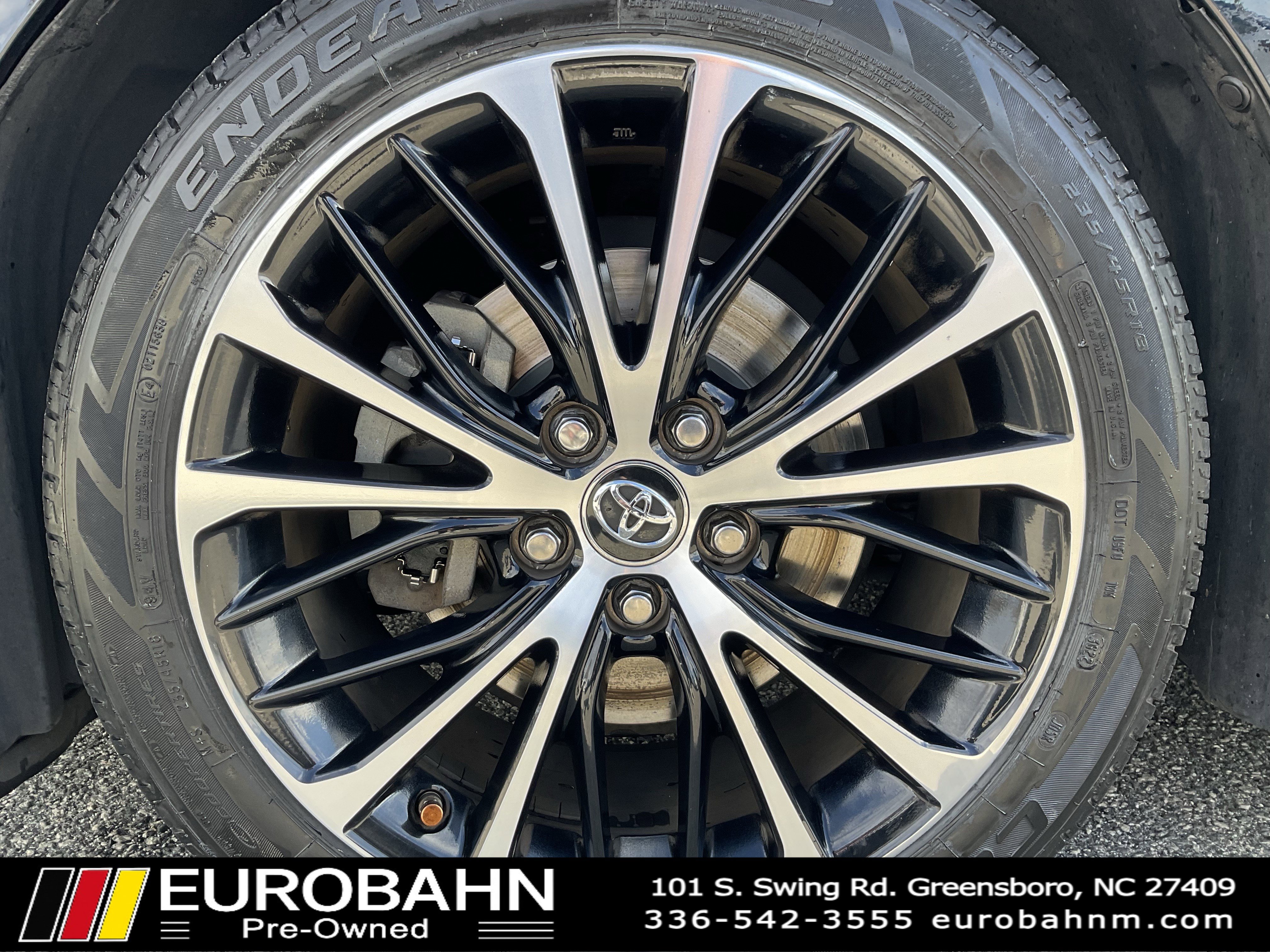 Used 2018 Toyota Camry L image 33