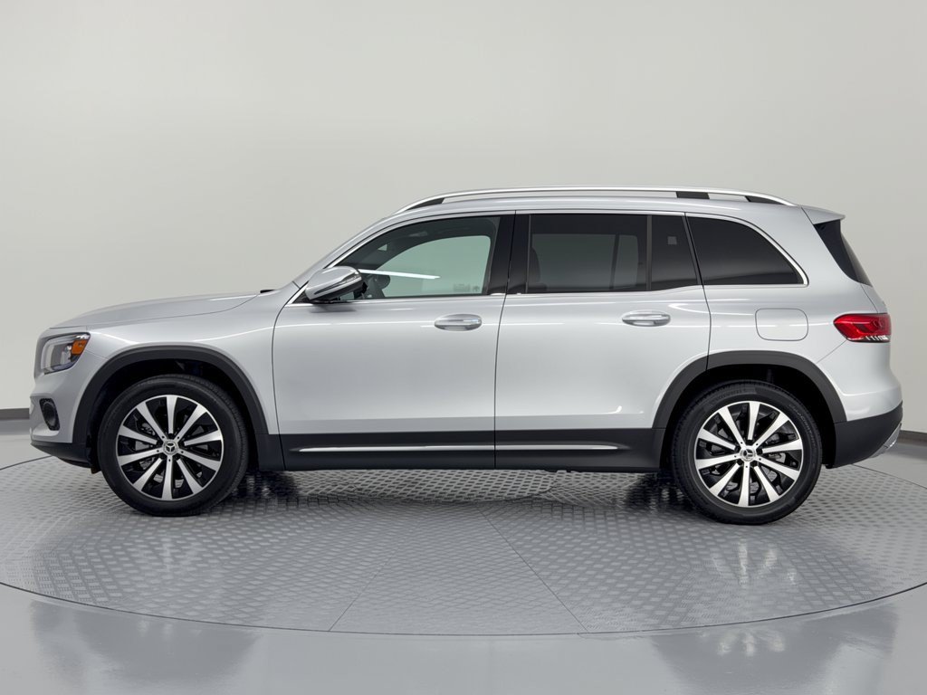 Used 2020 Mercedes-Benz GLB 250 image 2