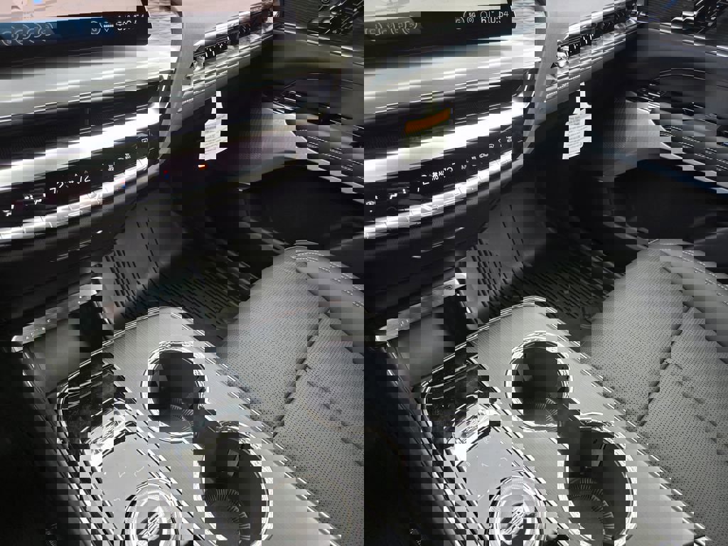 New 2026 Cadillac Lyriq Premium Luxury w/ LPO, Floor Liner Package image 13