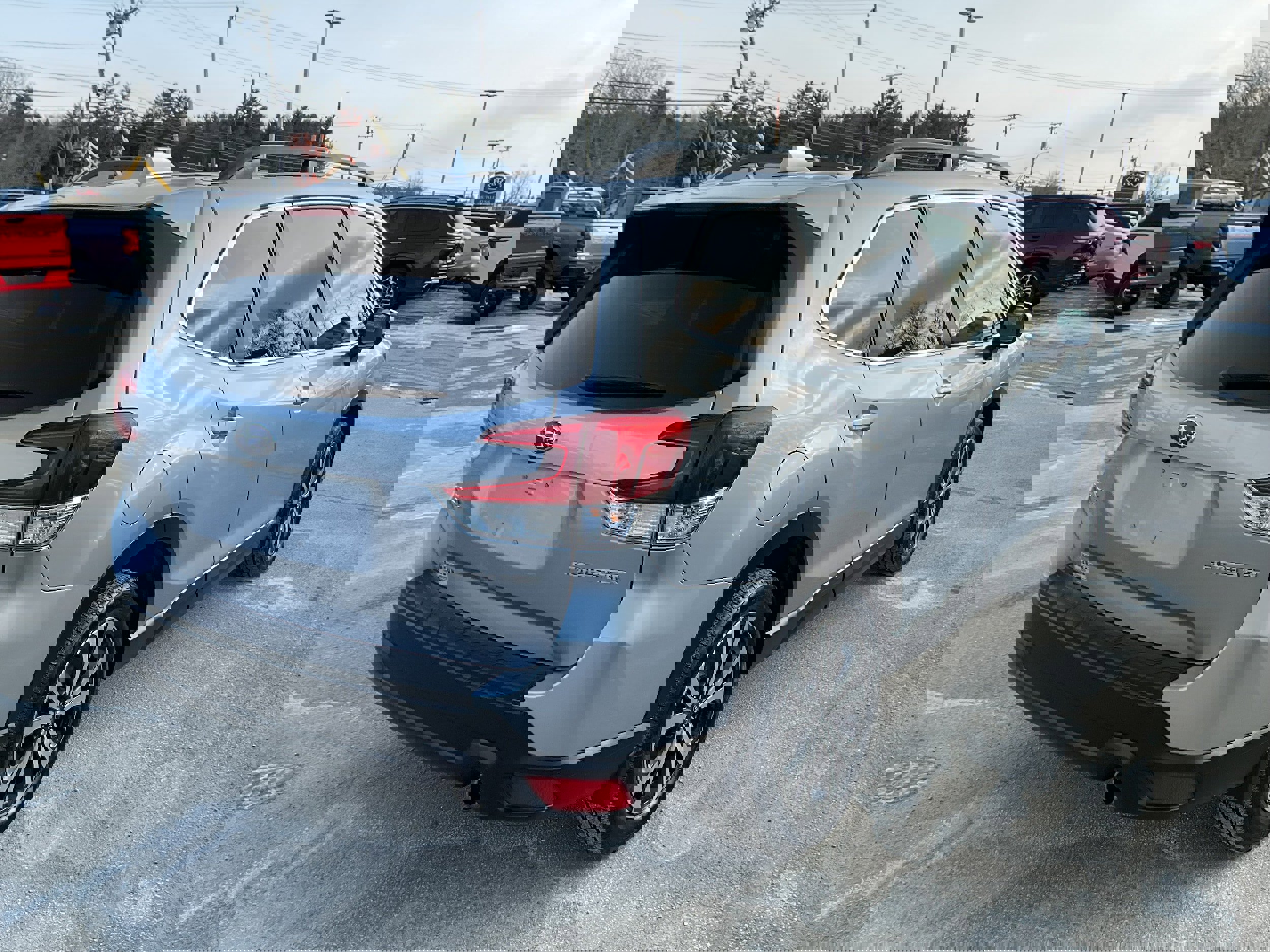 Used 2020 Subaru Forester Limited image 4