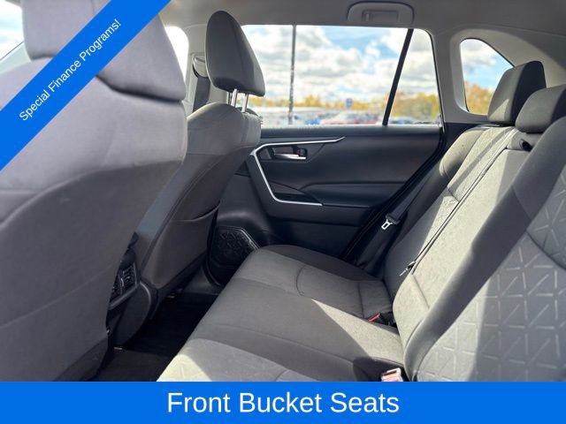 Used 2022 Toyota RAV4 XLE image 22