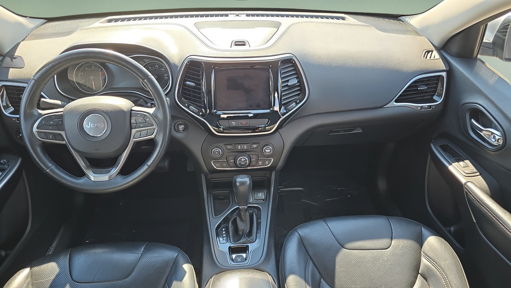 Used 2019 Jeep Cherokee Limited FWD image 11
