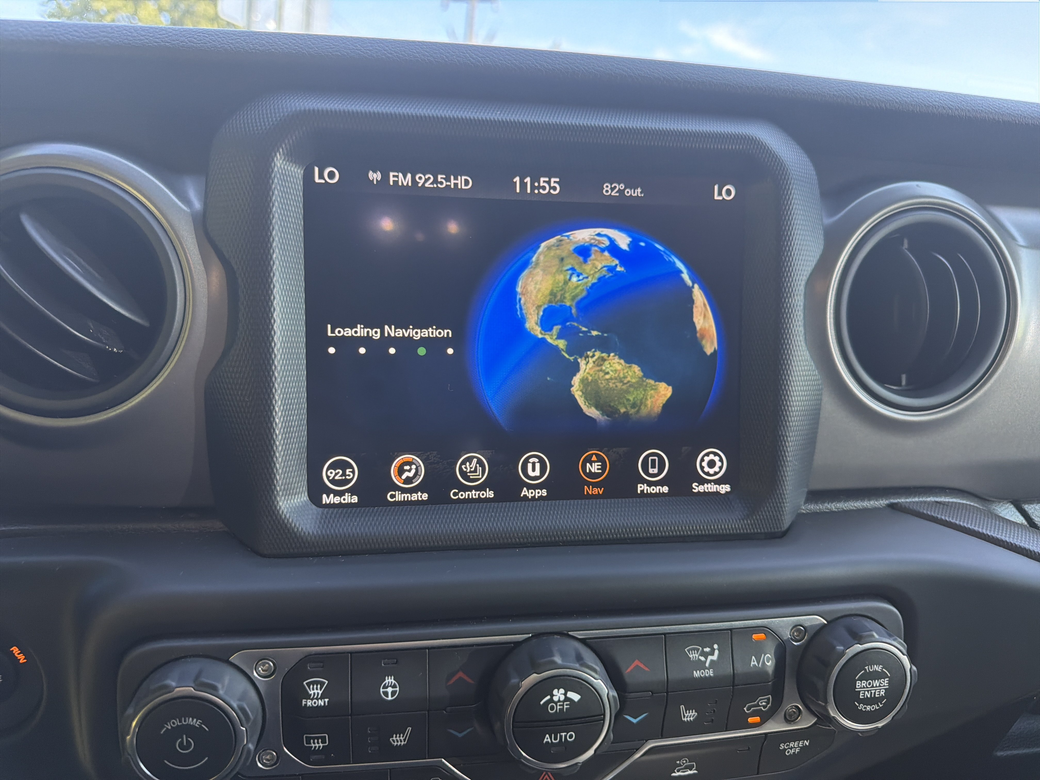 Used 2021 Jeep Wrangler Unlimited Sport AWD/4WD image 25