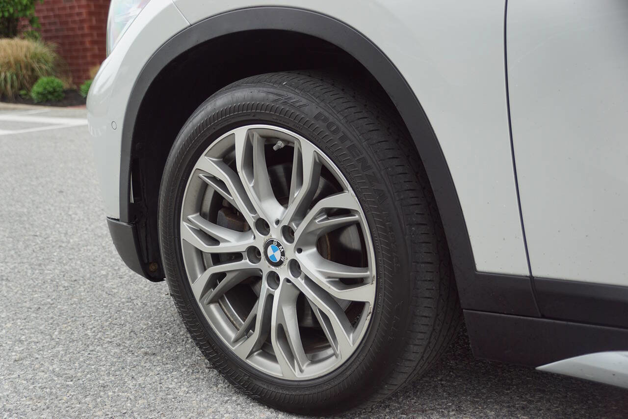 Used 2017 BMW X1 xDrive28i image 15