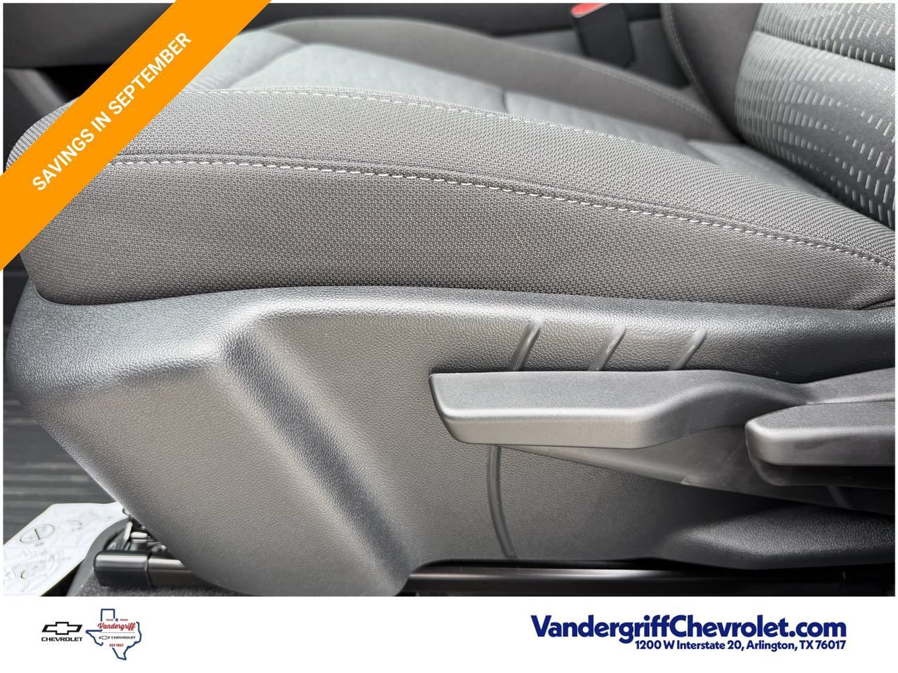 New 2027 Chevrolet Equinox LT w/ Safety and Technology Package FWD image 23