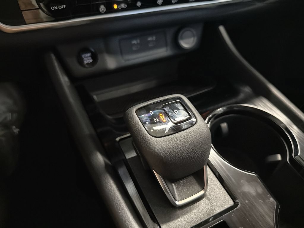 New 2026 Nissan Rogue Dark Armor AWD/4WD image 22