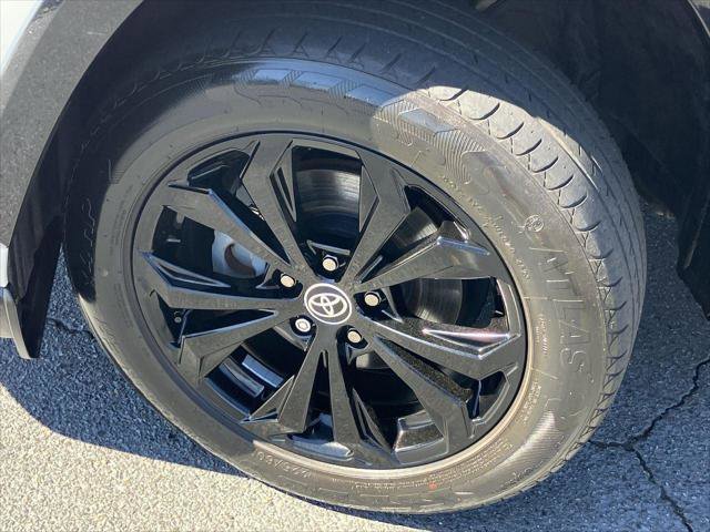 Certified 2022 Toyota RAV4 SE w/ Convenience Package image 9