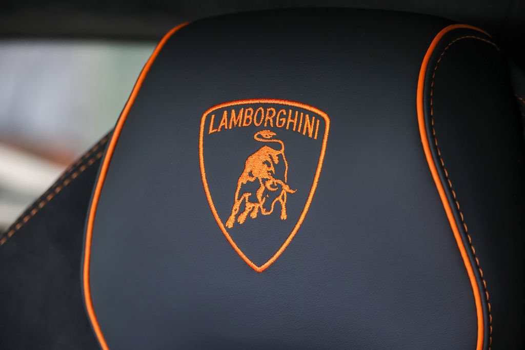 Used 2024 Lamborghini Huracan Tecnica RWD image 45