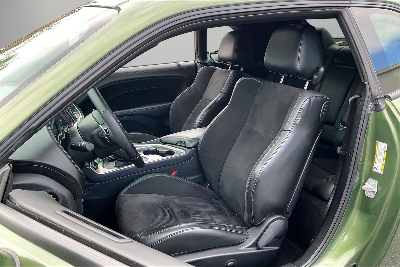 Certified 2022 Dodge Challenger R/T w/ Plus Package image 23
