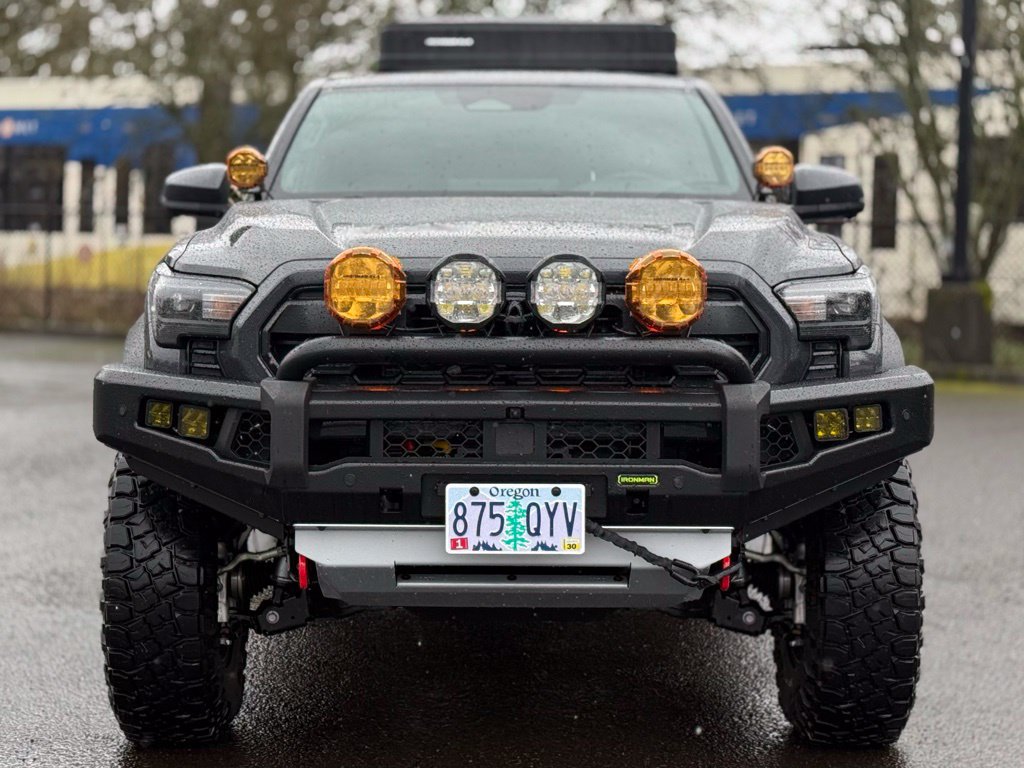 Used 2026 Toyota Tacoma TRD Off-Road w/ TRD Off Road Premium Package AWD/4WD image 9