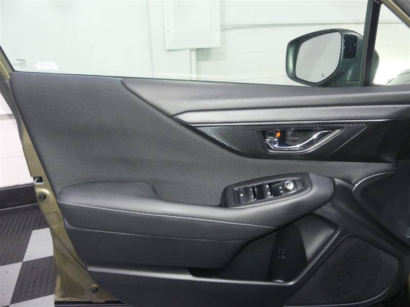 Used 2022 Subaru Outback Premium AWD/4WD image 18
