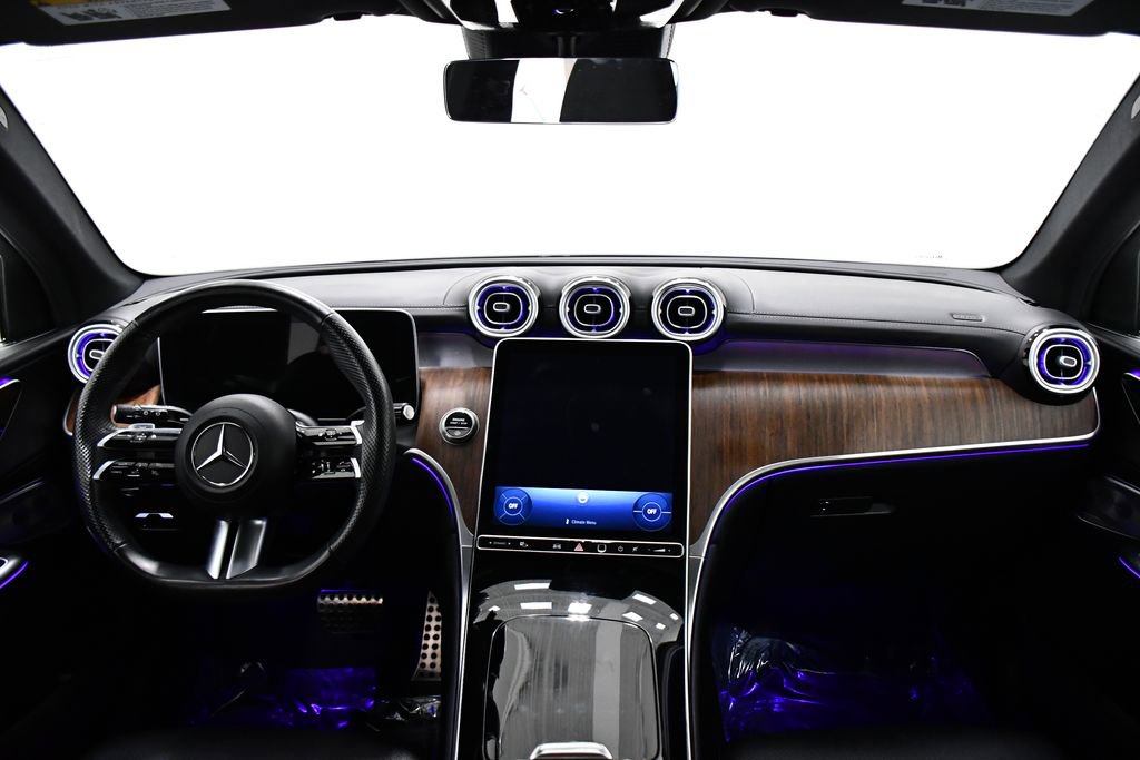 Certified 2025 Mercedes-Benz GLC 300 4MATIC image 8