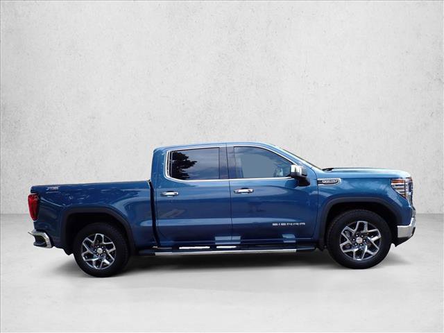 Used 2024 GMC Sierra 1500 SLT w/ SLT Premium Package AWD/4WD image 5