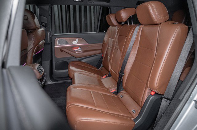 New 2026 Mercedes-Benz GLS 450 4MATIC image 11